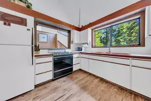 314 Lake Almanor W Dr, Lake Almanor West, CA 96020 - Photo 22
