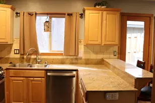 747 Ellen Ave, Portola, CA 96122 - Photo 4