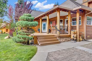 904 Red River Dr, Lake Almanor, CA 96137 - Photo 2