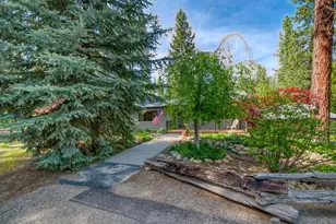 101 Evergreen Cir, Blairsden, CA 96103 - Photo 6