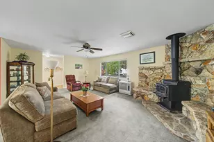 101 Evergreen Cir, Blairsden, CA 96103 - Photo 12