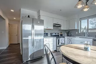 506 Haggard Way, Loyalton, CA 96118 - Photo 2