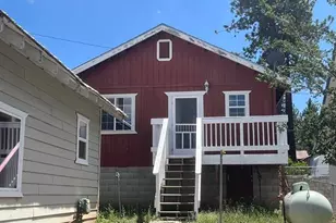 124 Taylor Ave, Portola, CA 96122 - Photo 4