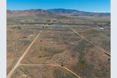 95015 Half Mile Road, Portola, CA 96105 - Photo 18