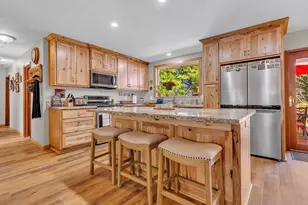 706 Lake Ridge Rd, Lake Almanor, CA 96137 - Photo 6