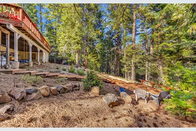 706 Lake Ridge Road, Lake Almanor, CA 96137 - Photo 20