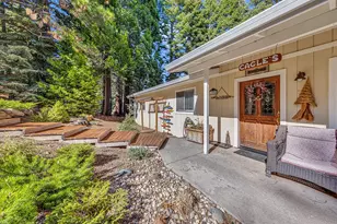 706 Lake Ridge Rd, Lake Almanor, CA 96137 - Photo 24