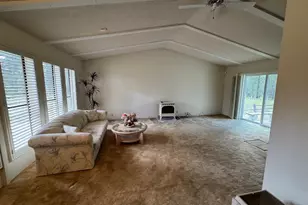 645 Sagebrush St, Portola, CA 96122 - Photo 2