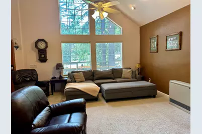 508 Pine Circle, Lake Almanor, CA 96137 - Photo 6