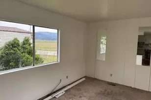 1377 Arlington Rd, Crescent Mills, CA 95934 - Photo 4