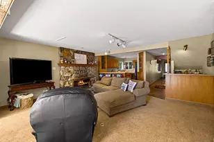 3664 Lake Almanor Dr, Lake Almanor, CA 96137 - Photo 10