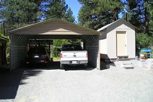 625 Sagebrush St, Portola, CA 96122 - Photo 2