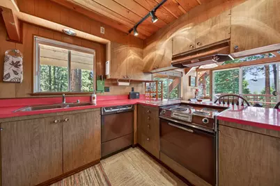 647 E Mountain Ridge Road, Lake Almanor, CA 96137 - Photo 8