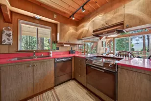 647 E Mountain Ridge Rd, Lake Almanor, CA 96137 - Photo 8