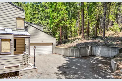 6869 Almanor Lake Estates Drive, Lake Almanor, CA 96137 - Photo 34