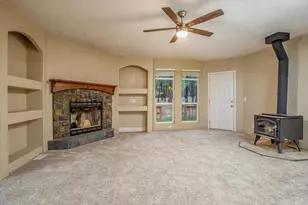 350 Idle Hour Dr, Portola, CA 96122 - Photo 18