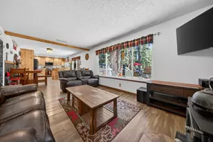 3549 Hill Crest Dr, Lake Almanor, CA 96137 - Photo 10