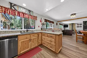 3549 Hill Crest Dr, Lake Almanor, CA 96137 - Photo 4