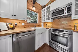 1111 Lake Ridge Rd, Lake Almanor, CA 96137 - Photo 8