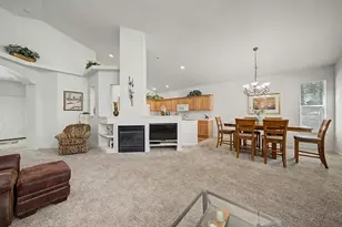 38 Oak Ct, Blairsden, CA 96103 - Photo 10