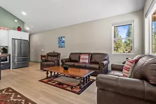 122 Pine Knoll Ct, Portola, CA 96122 - Photo 10