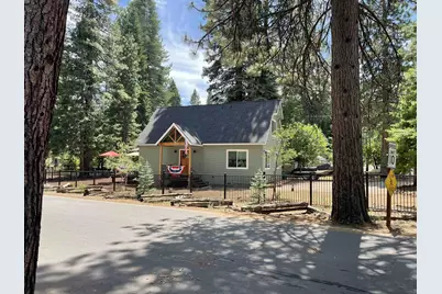 1102 Peninsula Drive, Lake Almanor, CA 96137 - Photo 2