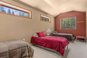 122 Pine Knoll Ct, Portola, CA 96122 - Photo 38