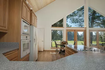 147 Flint Way, Lake Almanor, CA 96137 - Photo 6