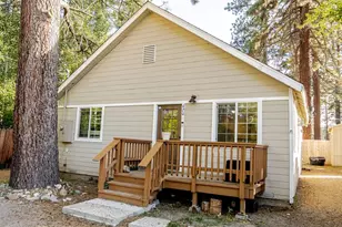 418 Utah St, Portola, CA 96122 - Photo 2