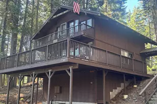 545 Peninsula Dr, Lake Almanor, CA 96137 - Photo 2