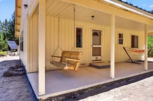 1100 Sugar Loaf Rd, Chilcoot, CA 96105 - Photo 2