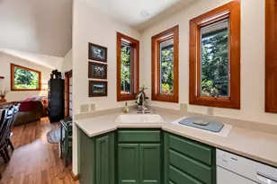 33 Manor Dr, Lake Almanor, CA 96137 - Photo 16