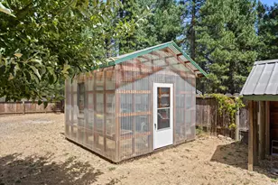 568 Pineleaf Dr, Quincy, CA 95956 - Photo 34