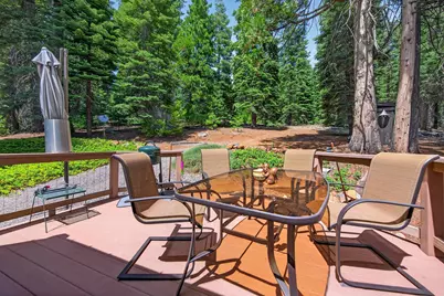 633 E Mountain Ridge Road, Lake Almanor, CA 96137 - Photo 2