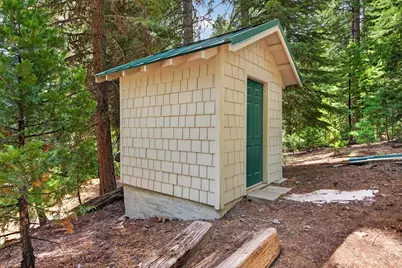 633 E Mountain Ridge Road, Lake Almanor, CA 96137 - Photo 28