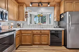 3535 Hill Crest Dr, Lake Almanor, CA 96137 - Photo 6