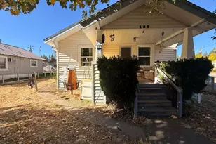 197 E Riverside Ave, Portola, CA 96122 - Photo 36