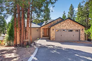 312 Top of the W Dr, Lake Almanor, CA 96020 - Photo 2