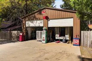 8 Riverview Ln, Twain, CA 95984 - Photo 2