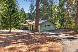 3862 Mary Ann Ln, Lake Almanor, CA 96137 - Photo 1