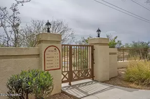 2550 E River Rd, Tucson, AZ 85718 - Photo 34