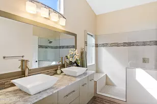 4906 N Sabino Gulch Ct, Tucson, AZ 85750 - Photo 16