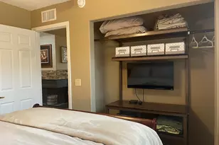 6655 N Canyon Crest Dr, Tucson, AZ 85750 - Photo 16