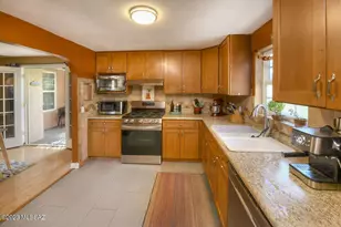 4914 E Rosewood St St, Tucson, AZ 85711 - Photo 6