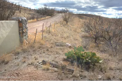 20A Camino Los Vientos #20A, Patagonia, AZ 85624 - Photo 6