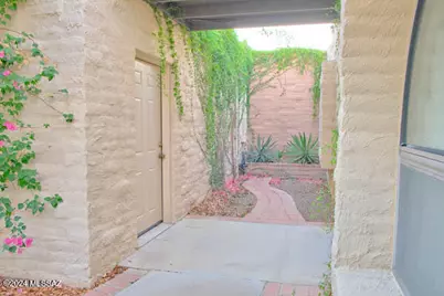 1118 W Calle Excelso, Green Valley, AZ 85614 - Photo 6