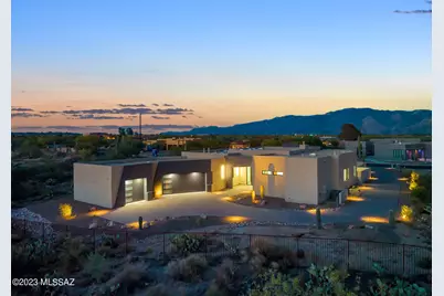 11932 N Vista Del Sol, Oro Valley, AZ 85742 - Photo 2