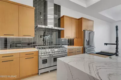 11932 N Vista Del Sol, Oro Valley, AZ 85742 - Photo 4