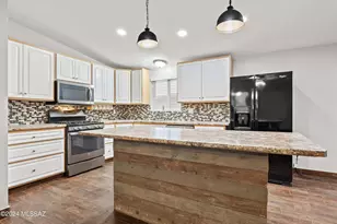 8311 E Appomattox St, Tucson, AZ 85710 - Photo 12