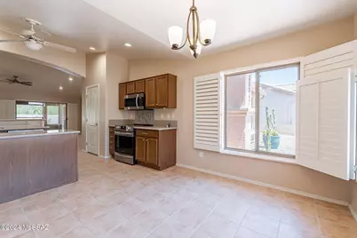 36562 S Wind Crest Drive, Saddlebrooke, AZ 85739 - Photo 12